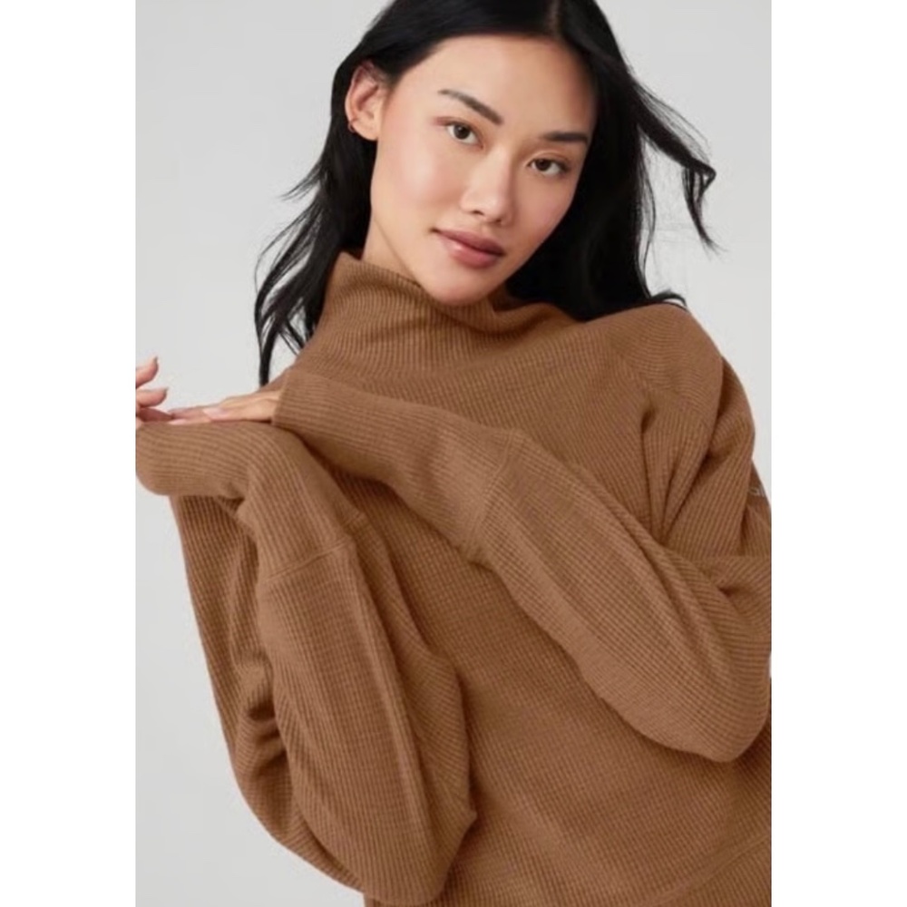 Alo - Waffle Weekend Escape Mock Neck Long Sleeve